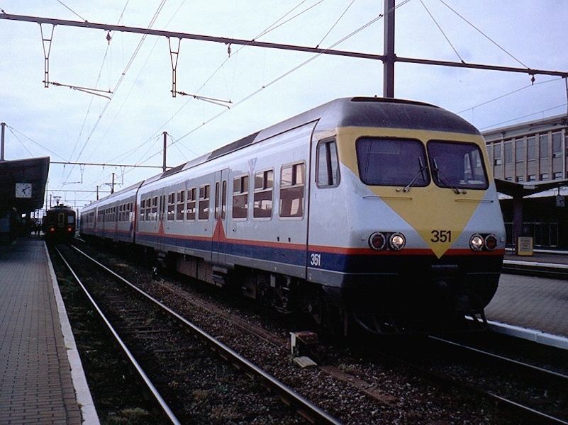 SNCB_ET_351_AM80_Hasselt.jpg