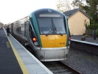 IE VT 22332b Cast