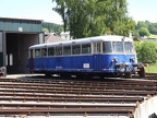 DMUs