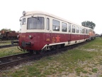 DMUs
