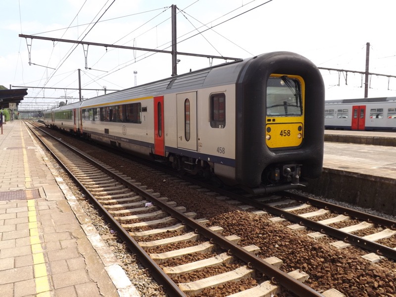 SNCB_ET_458_StGhislain.jpg