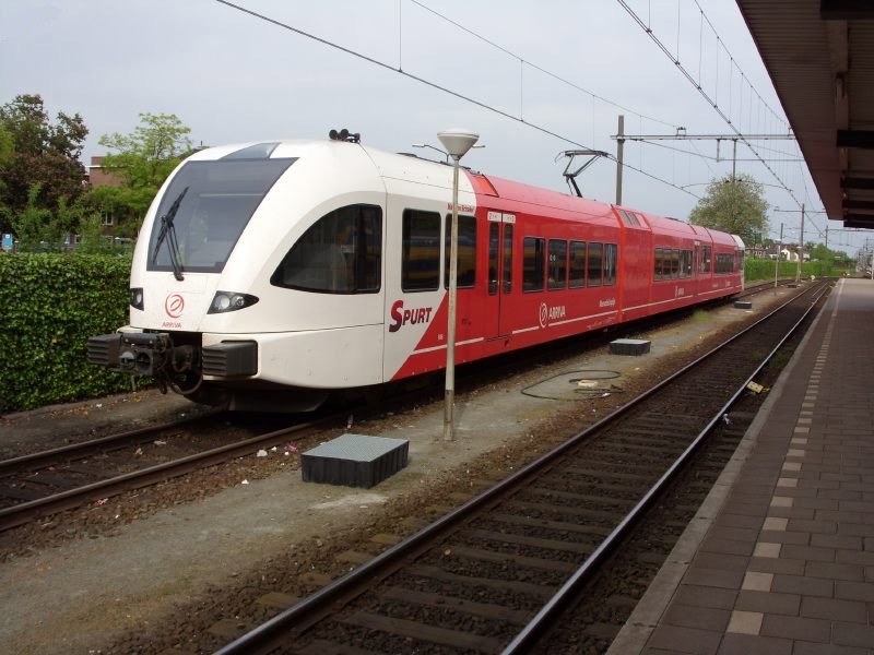 10.506 Maarten Schakel
(94 84 40 10506-2 NL-ARR)
Stadler Rail, *2008 • GTW 2/8 'Spurt'
Dordrecht AN_ET_506_GTW28_Dordrecht.jpg