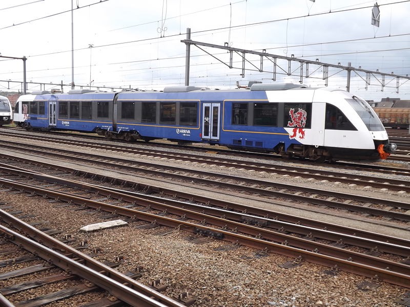 AN_VT_24_LINT_bl_Venlo.jpg