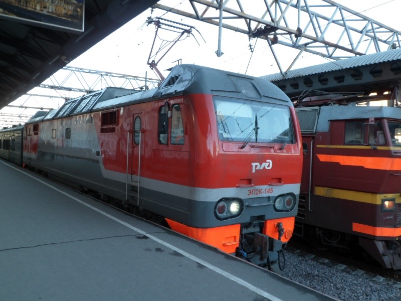 RZD_E_EP2K-145_SPb-Mosk.jpg