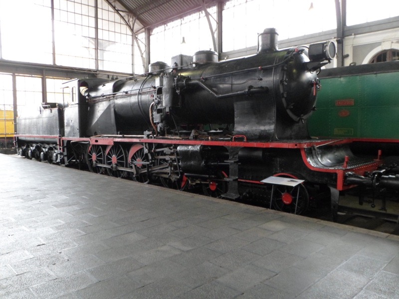 240-4001
SACM, *1912 • 2D h2 • 1674 mm
ex NORTE - Compañía de los Caminos de Hierro del Norte de España
Museo Madrid MFM_D_240-4001.jpg