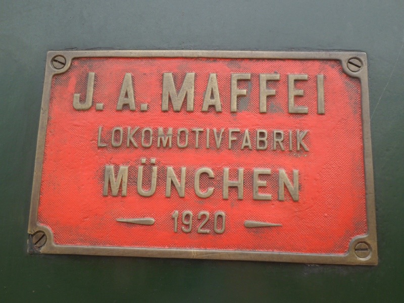 MFA_020WT_60cm_SHE-D_Schild.jpg