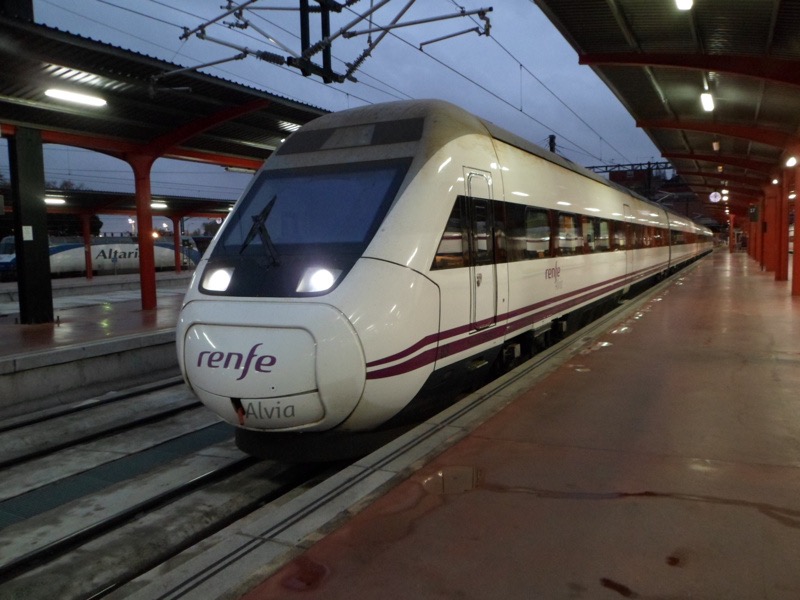 RENFE_ET_120663-0_MAD-Cham.jpg