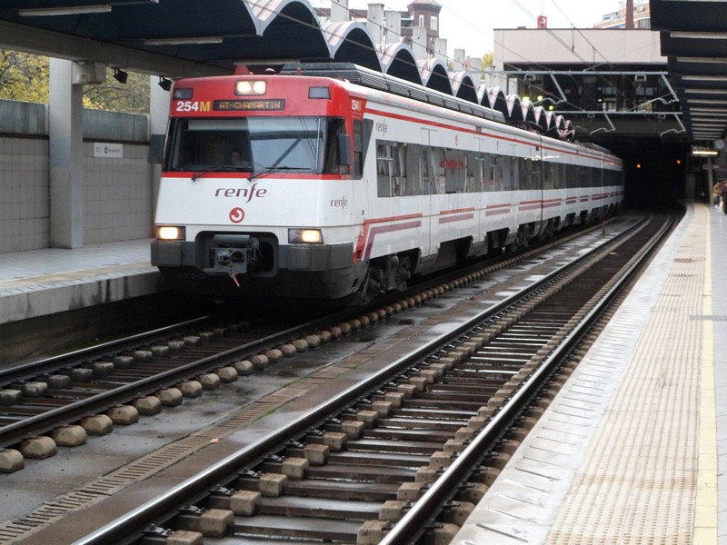 RENFE_ET_447254-4_MAD-Del.jpg