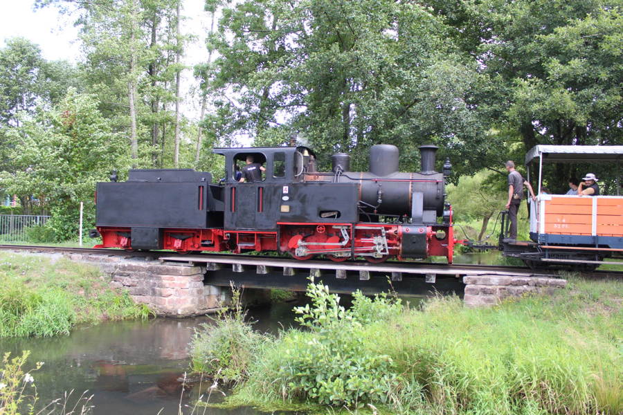 ACFA_030-4_b_Abreschvlr0819.jpg