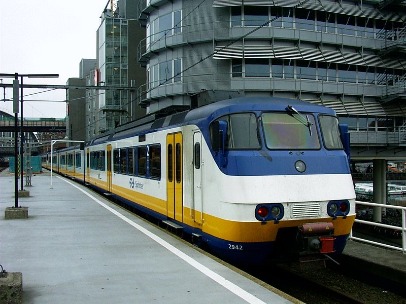 NS_ET3_2942_Sprinter_Amsterd.jpeg