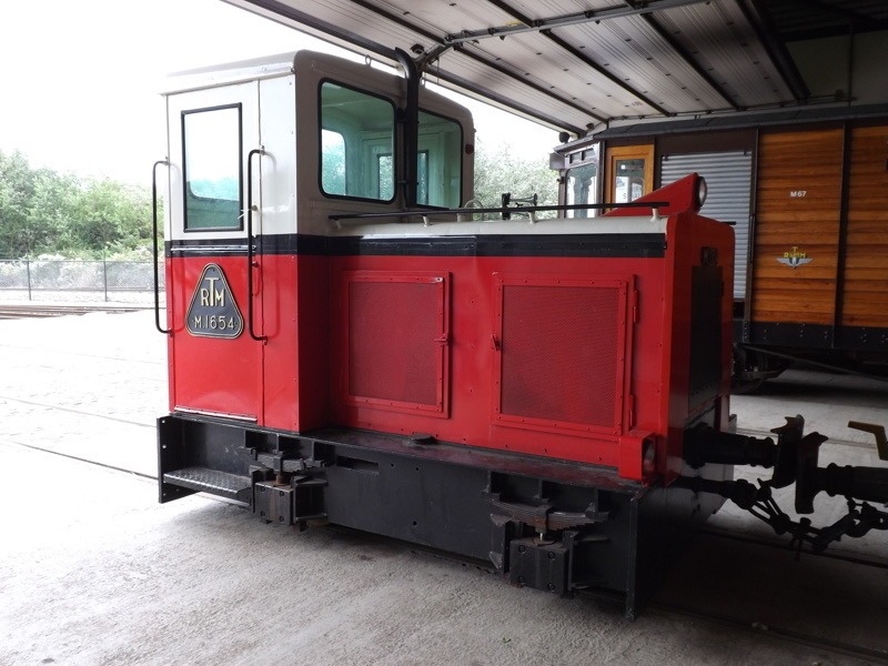 M.1654 Ome Piet
O & K, *1941 • MD 2 • B-dm • 1067 mm
ex 1435 mm
Remise de Punt RTM_V_M1654_Remise2.jpeg