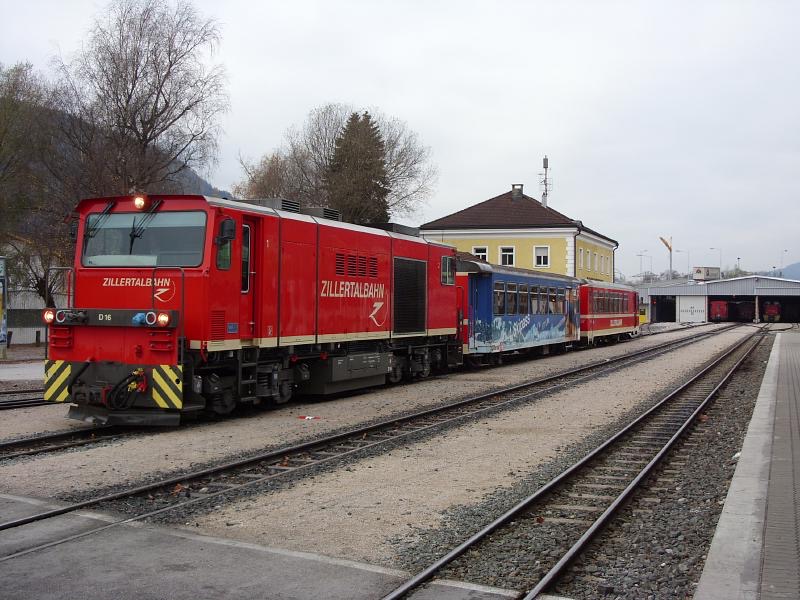 D 16
Gmeinder, *2007 • D 75 BB-SE • Bo-Bo-dh • 760 mm
Jenbach ZB_V_D16_Jenbach2.jpg