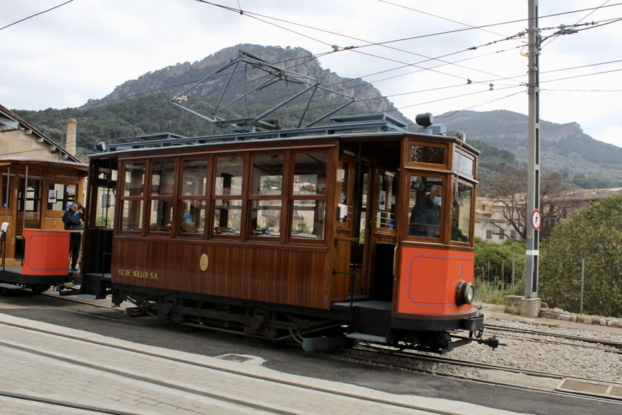 FS_ET_Tram-03b_Dep-Soller.JPG