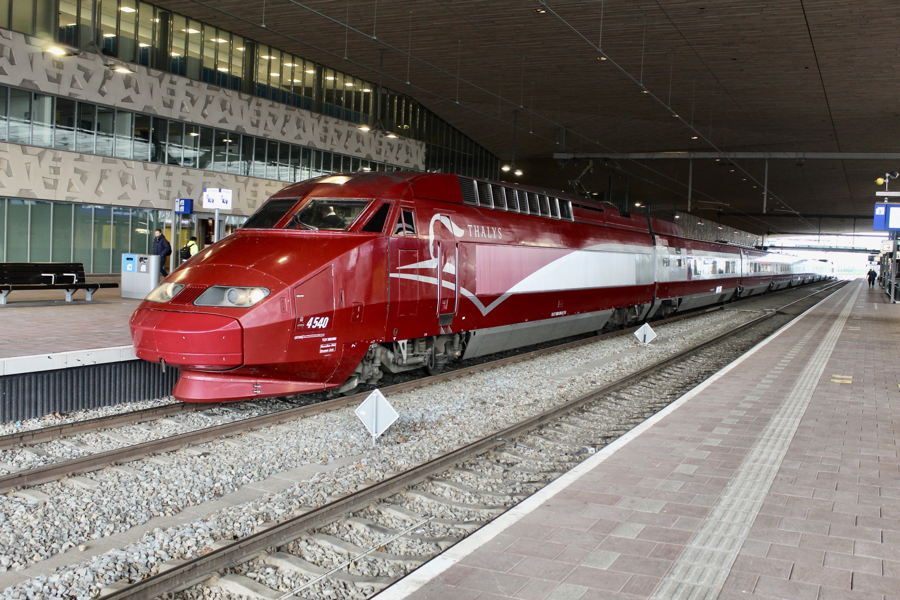 SNCF_THALYS4540b_Rdam-C.JPG