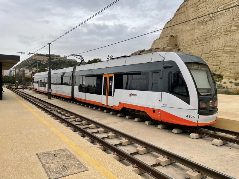 4105
Vossloh, *2007 • 'CityLink' / Serie 4100 • 1000 mm • 750 V DC
Metro Alicante
Sangueta FGV_ET_4105b_Sang.jpeg