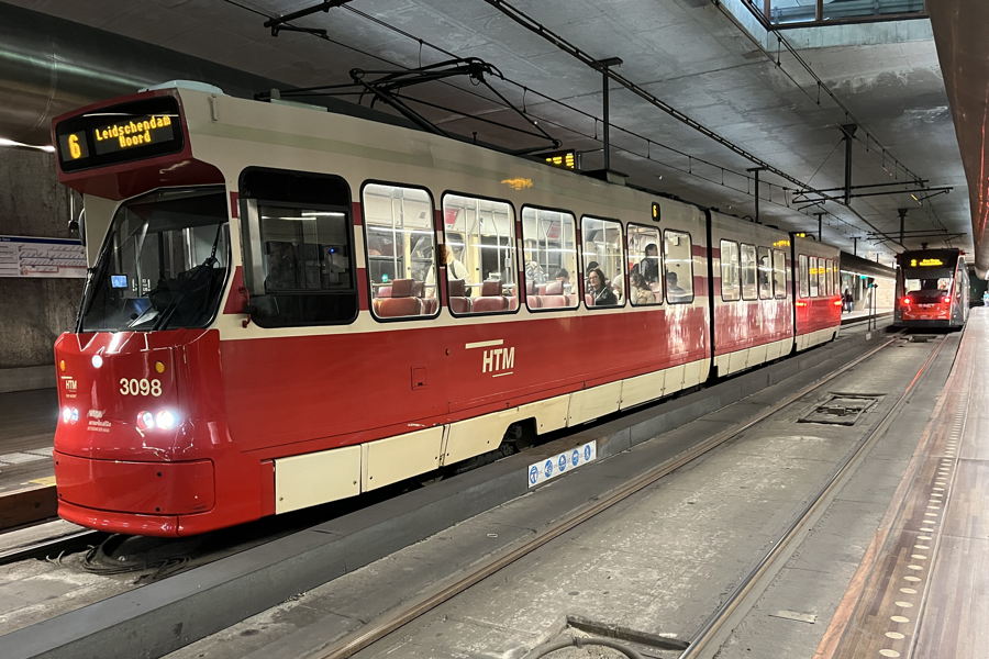 3098
BN/ACEC/Holec, *1984 • GTL8-I
Lijn 6
(U) Spui HTM_3098_GTL8_Spui.JPG