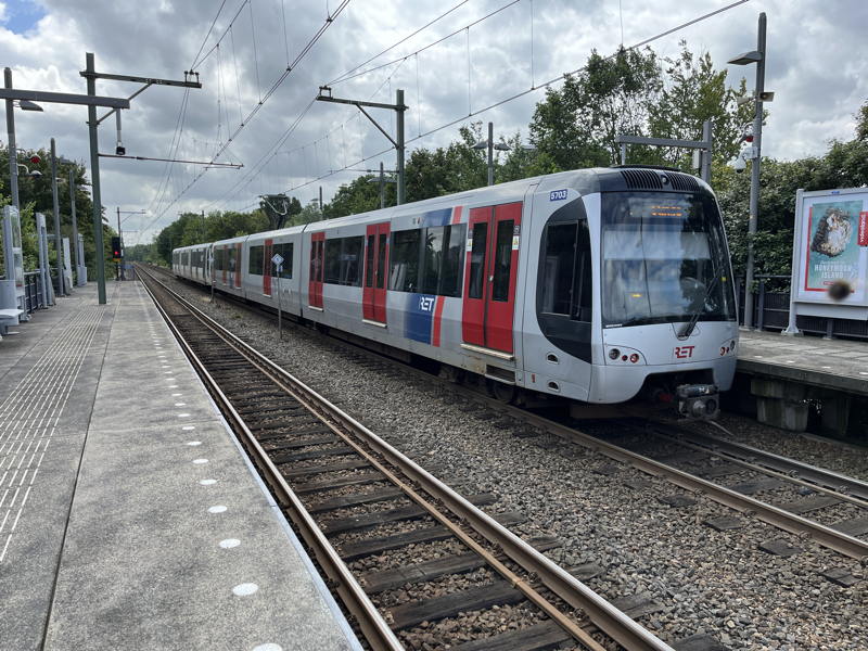 5703
Bombardier, *2015 • Flexity Swift / HSG3
Metrolijn E
Voorburg 't Loo RET_5703b_HSG3_tLoo.JPG