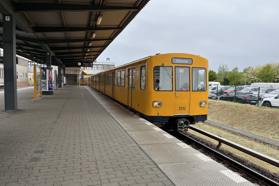 BVG_U2512_F74E_Hön.jpeg