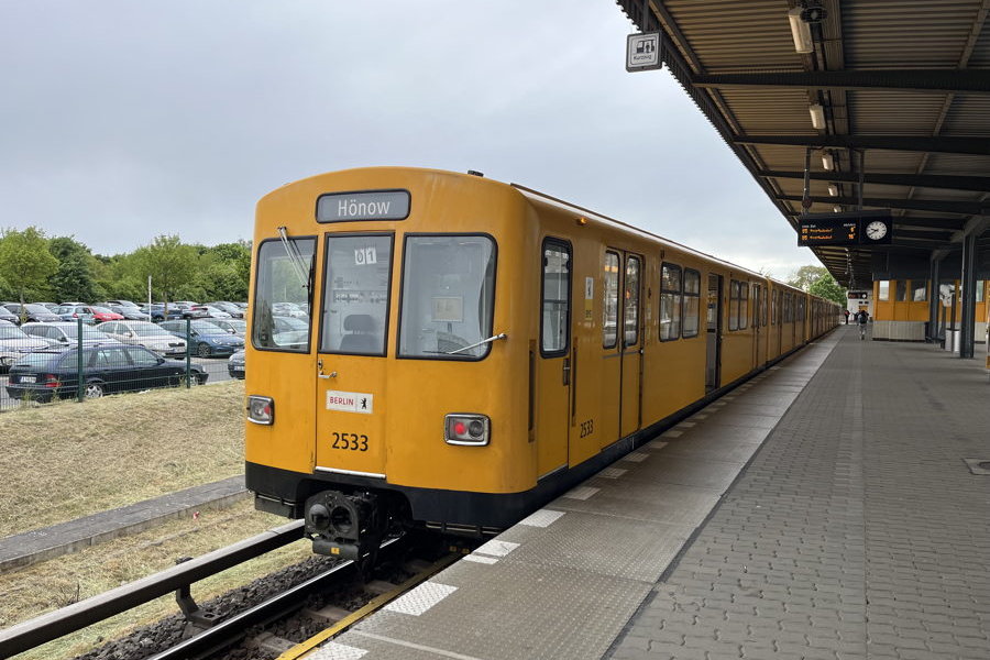 BVG_U2533_F74E_Hön.jpeg
