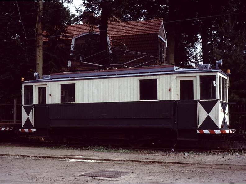 SRS_ET-92_ATw_Dep.jpg
