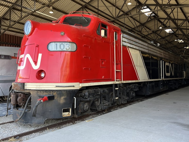 NRM_V_103_CN_E9.JPG